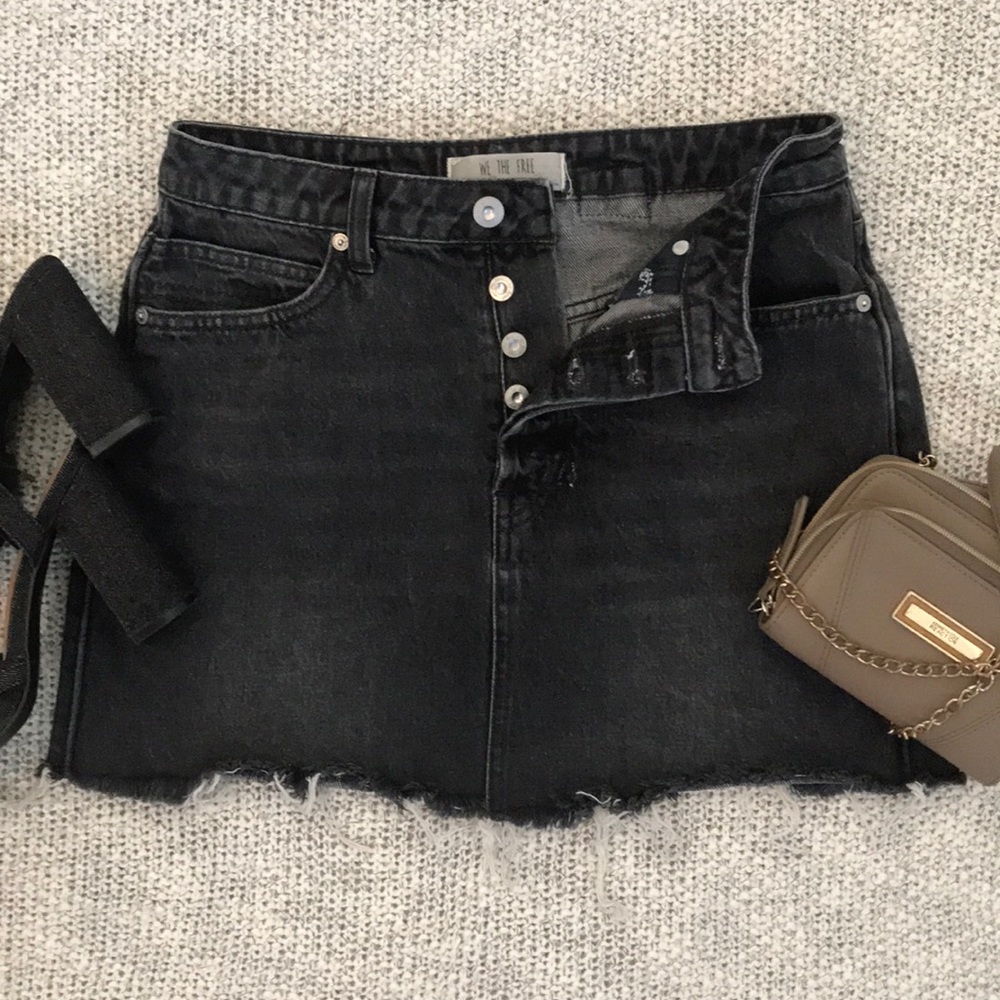 FREE PEOPLE BLACK DENIM SKIRT WITH BUTTONS sz 26
